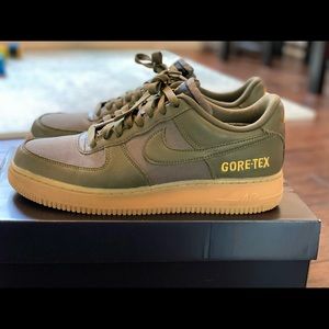Nike Air Force 1